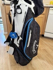 Very nice!!Callaway AI Smoke FAIRWAY 14 14-WAY Carry / Stand Golf Bag w/Rainhood