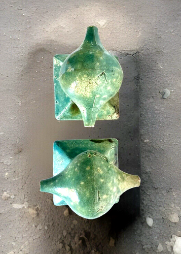 Pair of Heavy Turquoise Raku Ceramic Bookends/Decorative Pieces - Picture 4 of 12