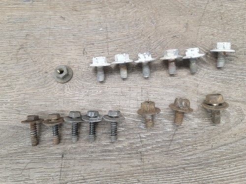 90-97 MAZDA MX5 MIATA OEM FRONT LEFT OR RIGHT FENDER MOUNTING HARDWARE BOLTS - Picture 2 of 8