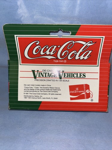 New Coca-Cola Die-Cast Vintage Collectibles GMC Truck T-70 1:64 Scale - Picture 5 of 8