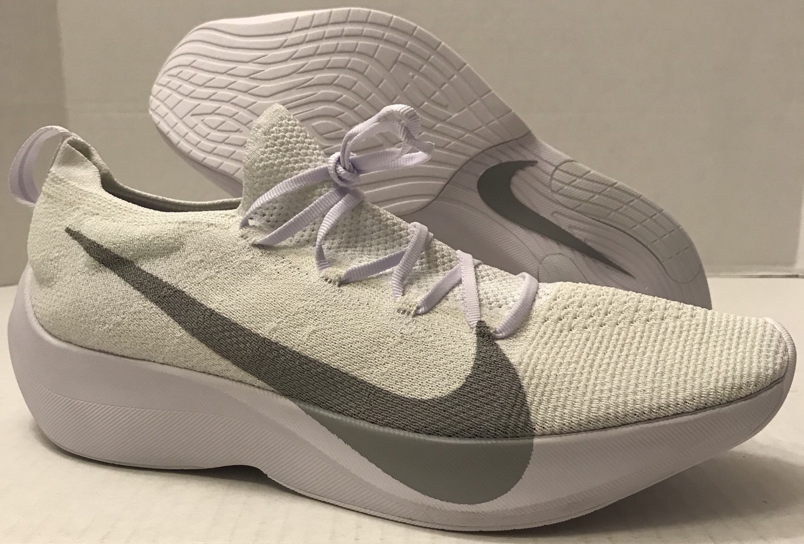 NIKE REACT VAPOR STREET FK FLYKNIT AQ1763-100 White/Grey (MEN'S 11) NO BOX TOP NIKE REACT VAPOR STREET FK FLYKNIT AQ1763-100 White/Grey (MEN'S 11) NO BOX TOP