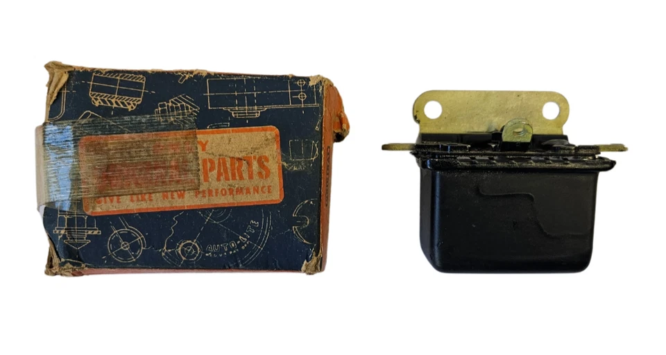 Chrysler Desoto 1941-1942 relé de alimentación de transmisión Underdrive 1120526 nuevo en stock Foto 2 de 4