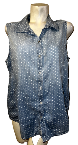 CHICO'S Top XL (3) Blue Light Wash Fade Denim Sleeveless Polka Dot Button Shirt