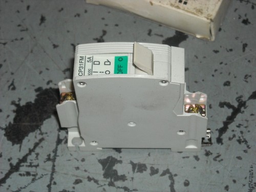 Fugi Electric CP31FM/5 Circuit Protector - Picture 3 of 3