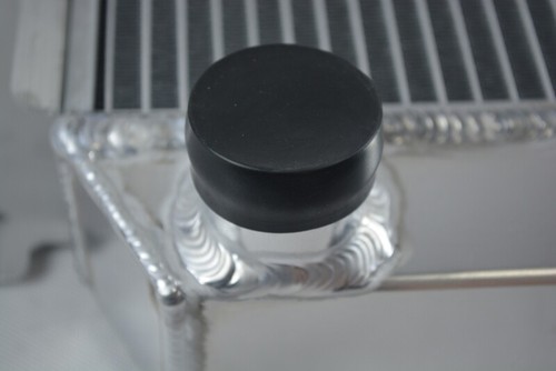 3Row Aluminum Radiator For 1971-1980 Holden H Series HQ HJ HX HZ 3.3L 4.2L 5.0L - Picture 5 of 6