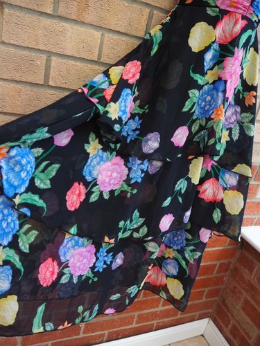 TOPSHOP BLACK MULTI COLOUR FLORAL RUFFLE PINAFORE PLUNGE A LINE MIDI DRESS 6 8 - Picture 8 of 11