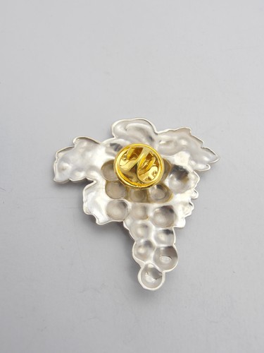 GRAPPOLO d' UVA : Spilla da giacca (pins) in ARGENTO 925 -vino -vite - vendemmia - Imagen 4 de 7