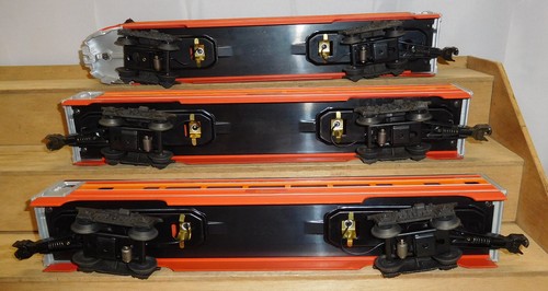 LIONEL #9589 to 9593 SOUTHERN PACIFIC SP 15'' ALUMINUM PASSENGER TRAIN 5 CAR SET - Picture 9 of 13