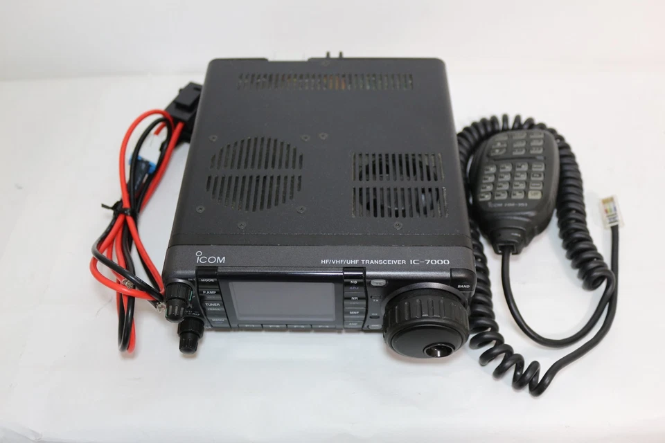 ICOM IC-7000 ricetrasmettitore HF/VHF/UHF ALL MODE Giappone ver. #2 - Immagine 4 di 4