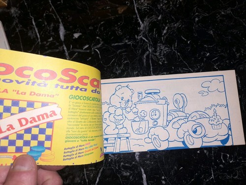 2 UNUSED CARE BEARS COLORING BOOKS 90's With Italian Language - Picture 3 of 4