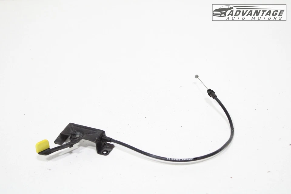 2016-2025 雪佛兰 MALIBU FRONT HOOD BONNET 第二锁闩和电缆 原始设备制造商 — 第 2/4 张图片