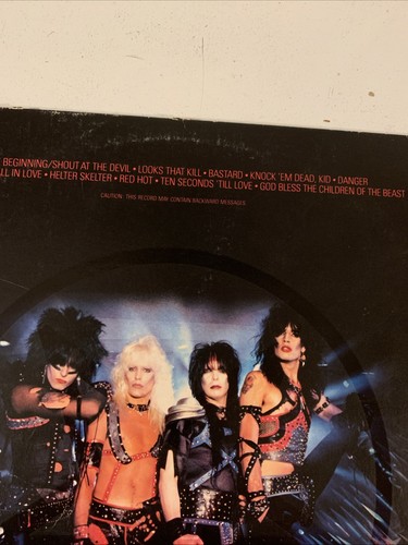 Vintage Original 1983 Motley Crue - Shout At The Devil - Vinyl LP Record Album - Picture 8 of 24