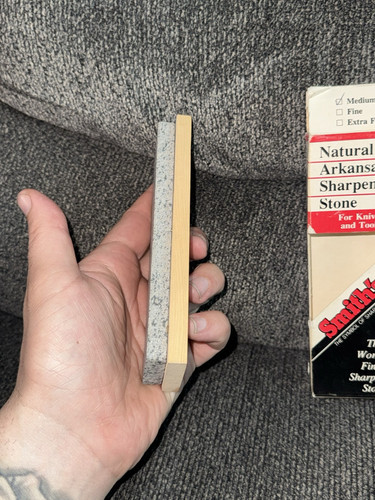 Vintage Smith’s Natural Arkansas Sharpening Stone In Original Box* New Old Stock - Picture 9 of 10
