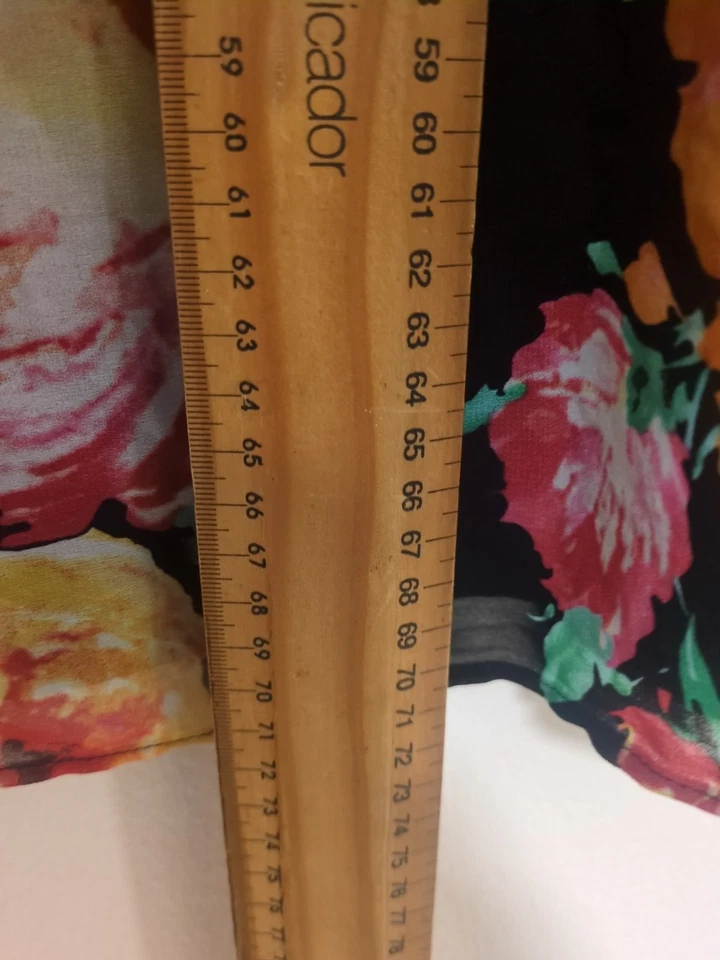 Decjuba Blouse Floral Chiffon Sleeveless Size 14 - image 3 of 4