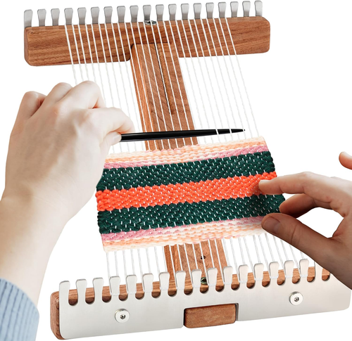 Adjustable Tapestry Weaving Loom Small Expandable 3.5In to 11.8In Wooden Frame - Picture 4 of 6