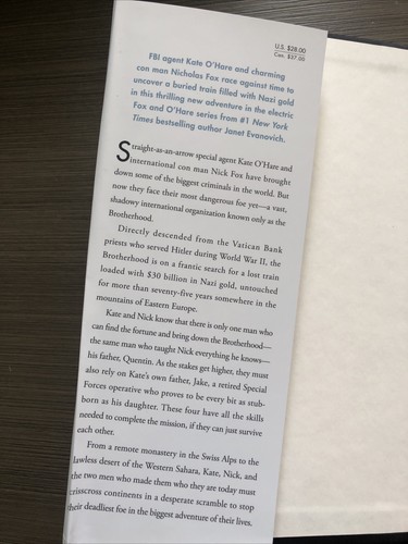 Janet Evanovich with Steve Hamilton THE BOUNTY SIGNED 1st Edition (2021, HC) - Picture 5 of 9