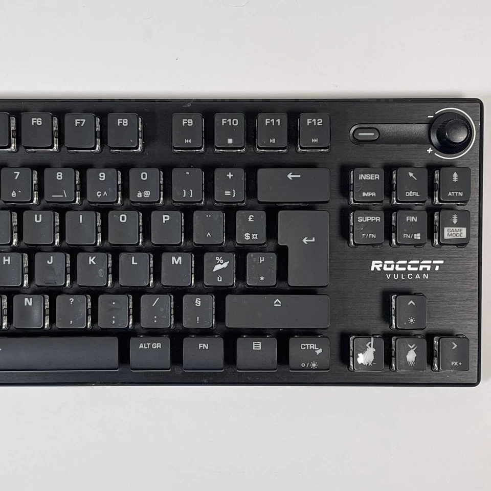 ROCCAT Vulcan TKL Pro PC USB-C Gaming Keyboard, Linear Optical Titan Switch, AIM - Immagine 3 di 4