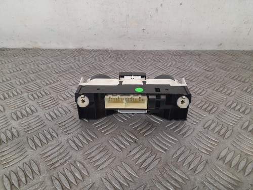 Volkswagen Polo Heater Climate Control Panel Switch 2009-2015 Mk5 6R0820045G - Picture 6 of 17