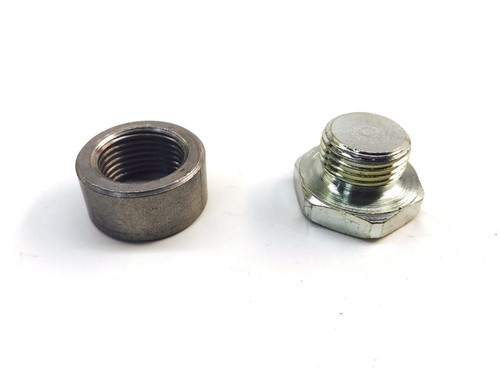 Innovate Motorsports® 3735 - O2 Bung and Plug Kit