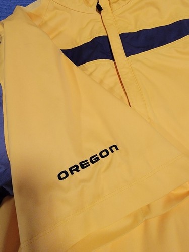 Pullover impermeable Nike Fit Storm para hombre golf OREGON DUCKS - talla L - Imagen 7 de 8