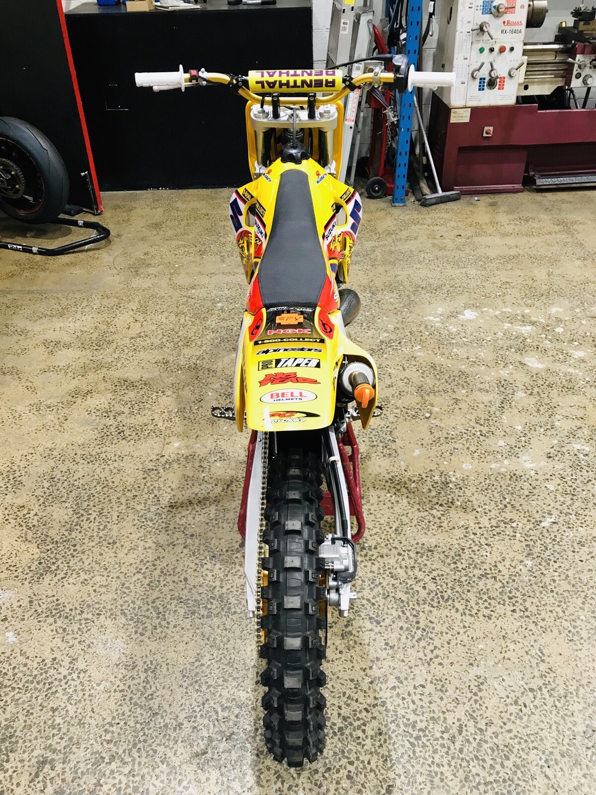 Picture 6 of 9