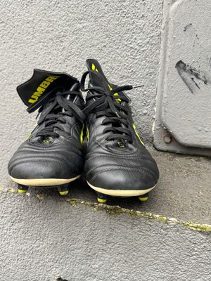 Chaussures De Football Umbro Speciali League - Crampons Cuir, Taille US 7 (UK 6) - Noires, Neuves Avec Boîte