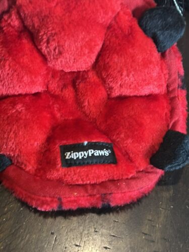 ZippyPaws Plush Tug Toss Squeakie Crawler Adorable Ladybug Dog Toy NEW - Picture 3 of 8