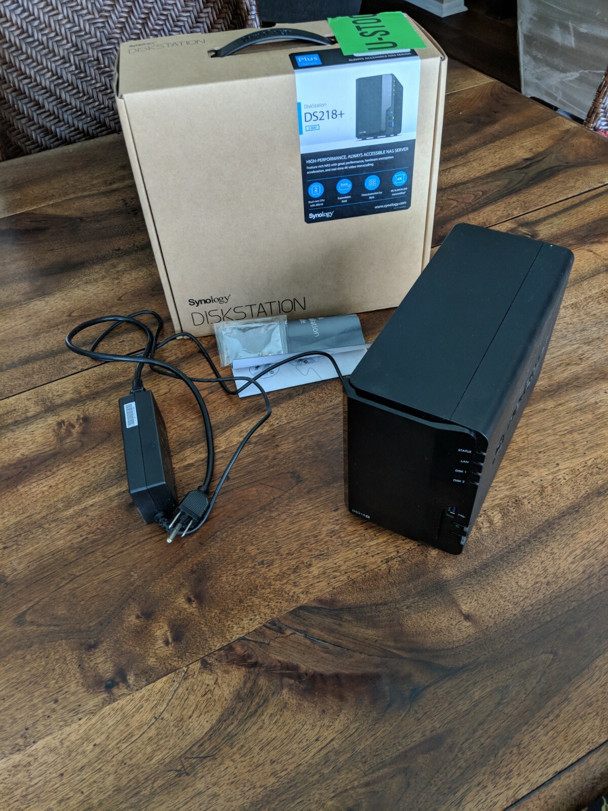 2 Bay Bureau Unit/é NAS 16To 2 x 8To WD RED Synology DS218