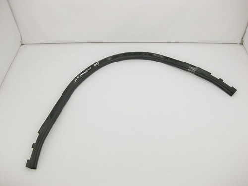 Mercedes-Benz A2206280098 Middle rubber seal on the partition of the engine ... - Bild 4 von 10