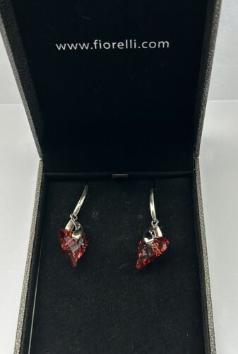 Sterlingsilber 925 Fiorelli Herz Kristall Hängelohrringe mit Box (AG3)
