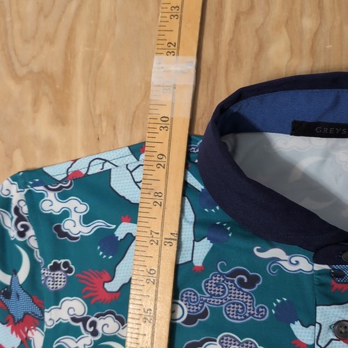 Greyson Golf Green All Over Wolf Slayer Print Short Sleeve Polo Shirt Med $115 - Picture 4 of 8