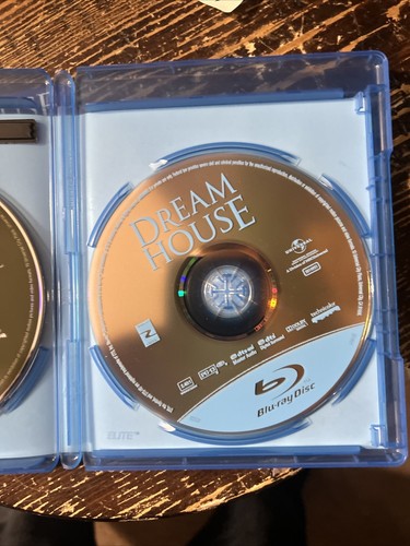 Dream House (Blu-ray/DVD, 2012, 2-Disc Set, Includes Digital Copy UltraViolet) - Picture 4 of 6