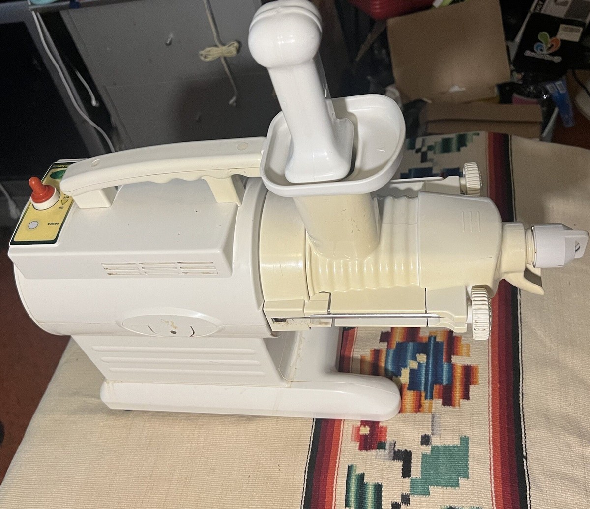 Tribest Greenstar GS-3000 Deluxe Slow Masticating Juicer
