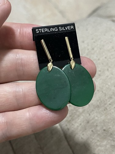 Signed AV 925 China Gold Clad Green Lucite Dangle Earrings - Picture 8 of 9