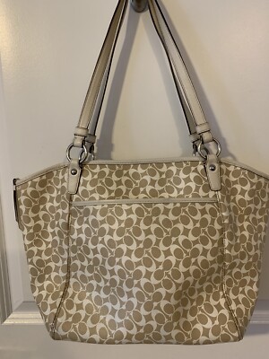 Coach Signature Chelsea Lea Medium Shoulder Tote Bag C1093-F15135
