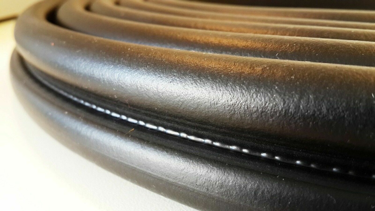 Sliding Door Seal, Left or Right: 7D0-843-791/FR Sliding Door Seal, Left or Right: 7D0-843-791/FR