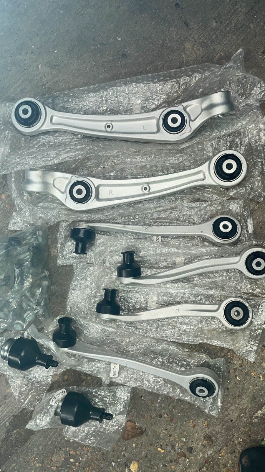 Picture 1 of 2