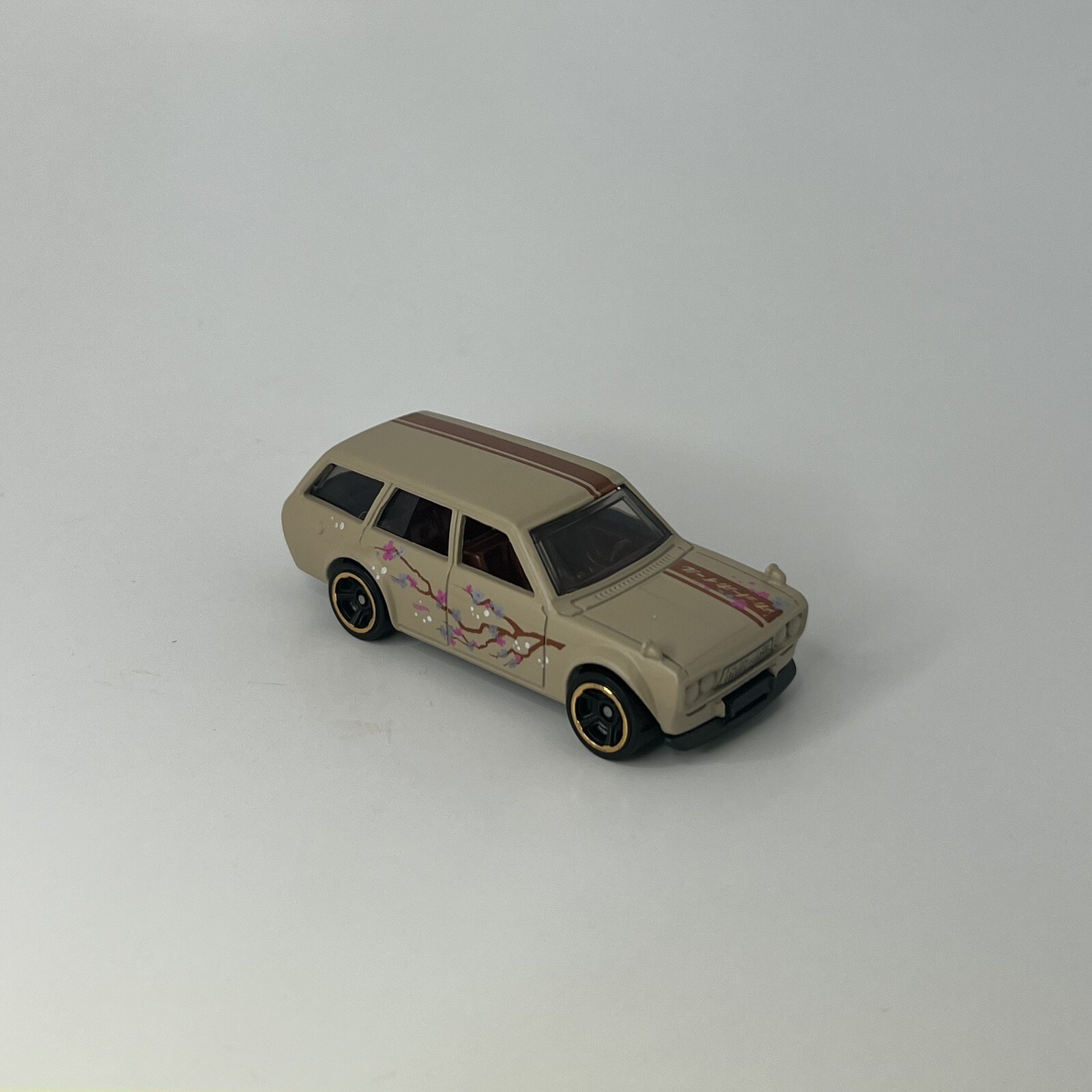 Picture 2 of 6