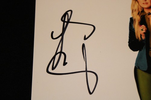 Lainey Wilson signiert 11 x 14, Bell Bottom Country, Beckett BAS - Bild 2 von 4