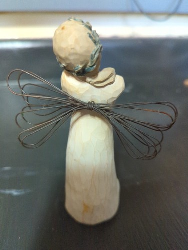 Willow Tree "Celebrate" Figurine - Picture 2 of 5