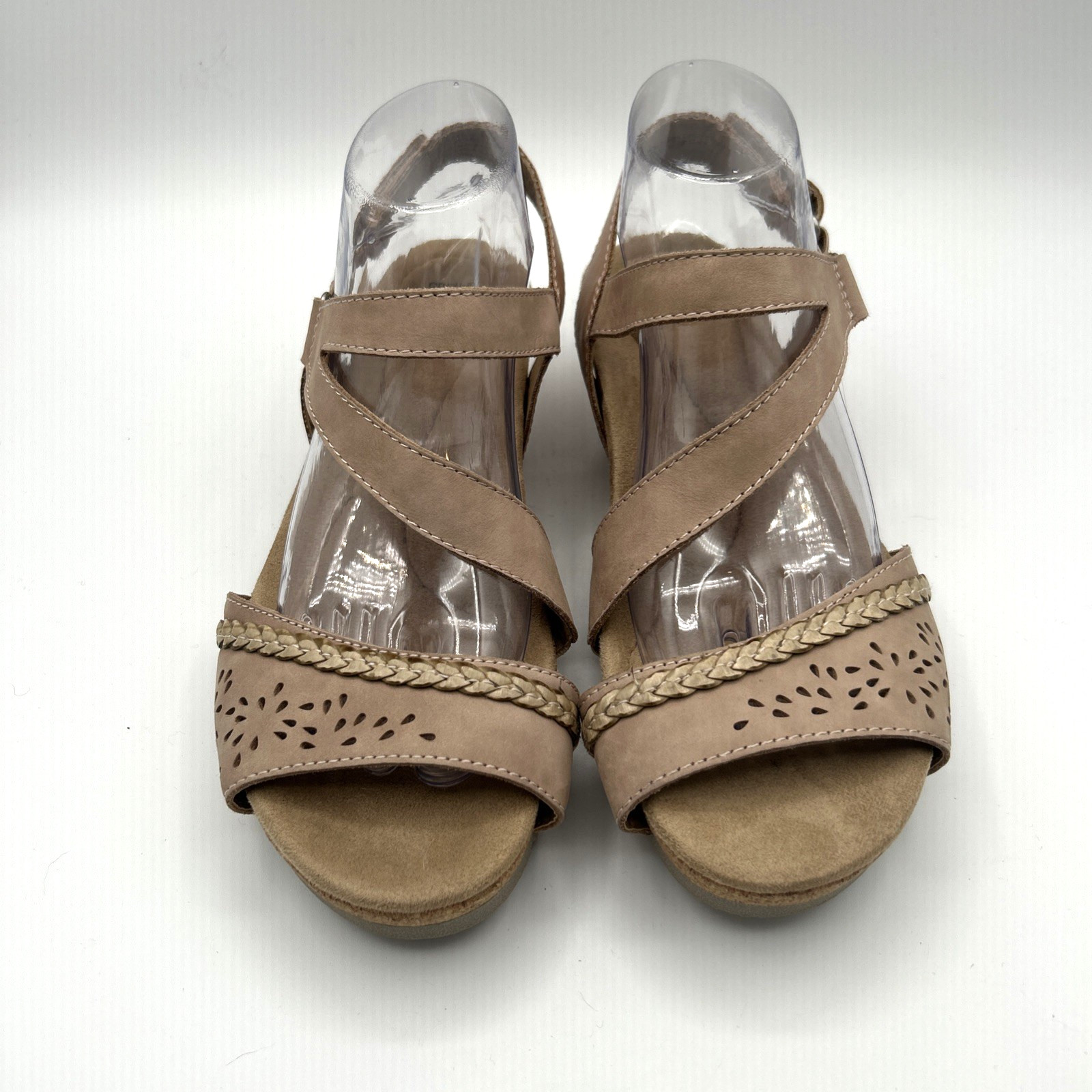 Earth Origins Sandals Women's Size 9W Tan Slingback Wedge Casual Shoes