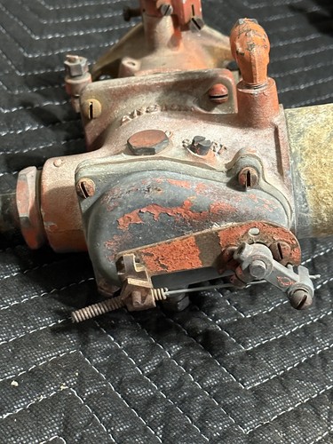 Vintage JI Case Tractor 930 LP Ensign Carburetor -- Used for parts - Picture 11 of 19