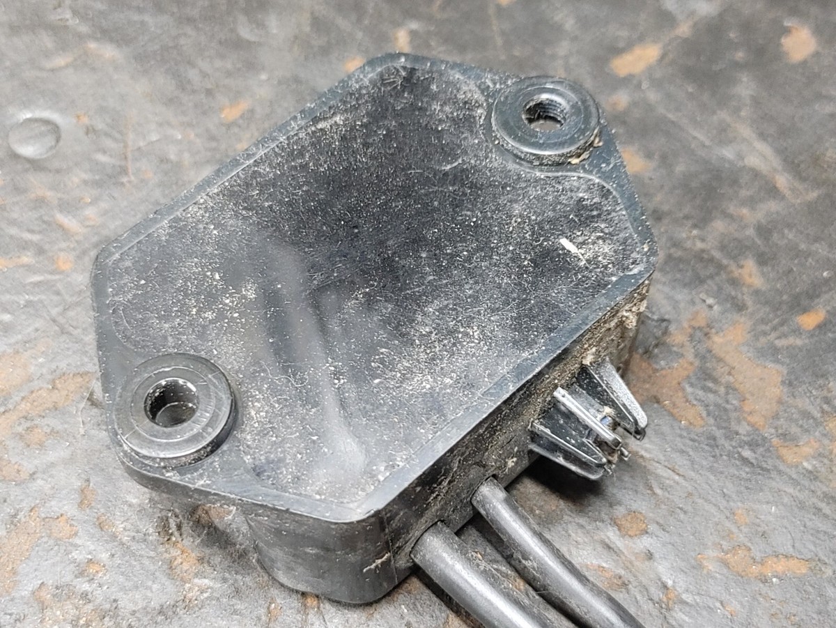 Yamaha Wave Runner FX HO OEM Compass Sensor Box Cruiser SHO Yamaha Wave Runner FX HO OEM Compass Sensor Box Cruiser SHO