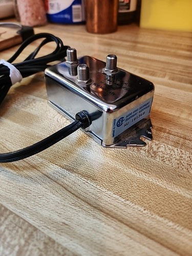 Archer Radio Shack 2-Way Amplifier 50 - 900 MHz VCR/ VHF /CATV Cable TV  - Picture 6 of 7