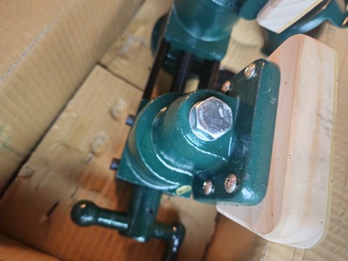 Pattern Maker Woodworking Vise - Picture 19 of 22