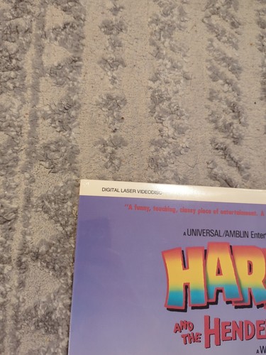 Very Rare Sealed HARRY AND THE HENDERSONS Laserdisc LD VERY GOOD CONDITION - Picture 8 of 12