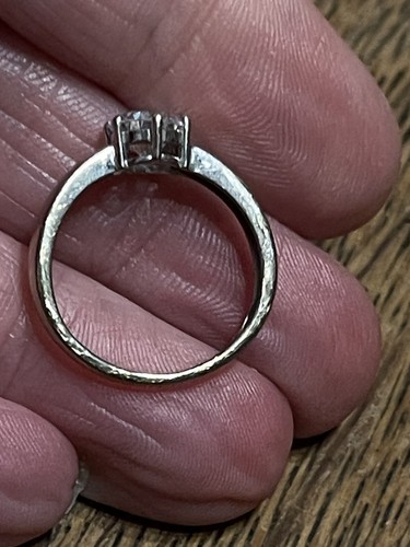 9ct white gold sparkling solitaire engagement ring with secret message size L - Picture 15 of 18