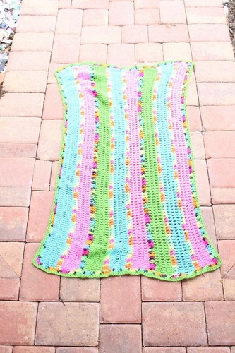 Bright Crochet Baby Blanket Lap 92343 Acrylic Hand Made 92343 throw - Picture 3 of 3