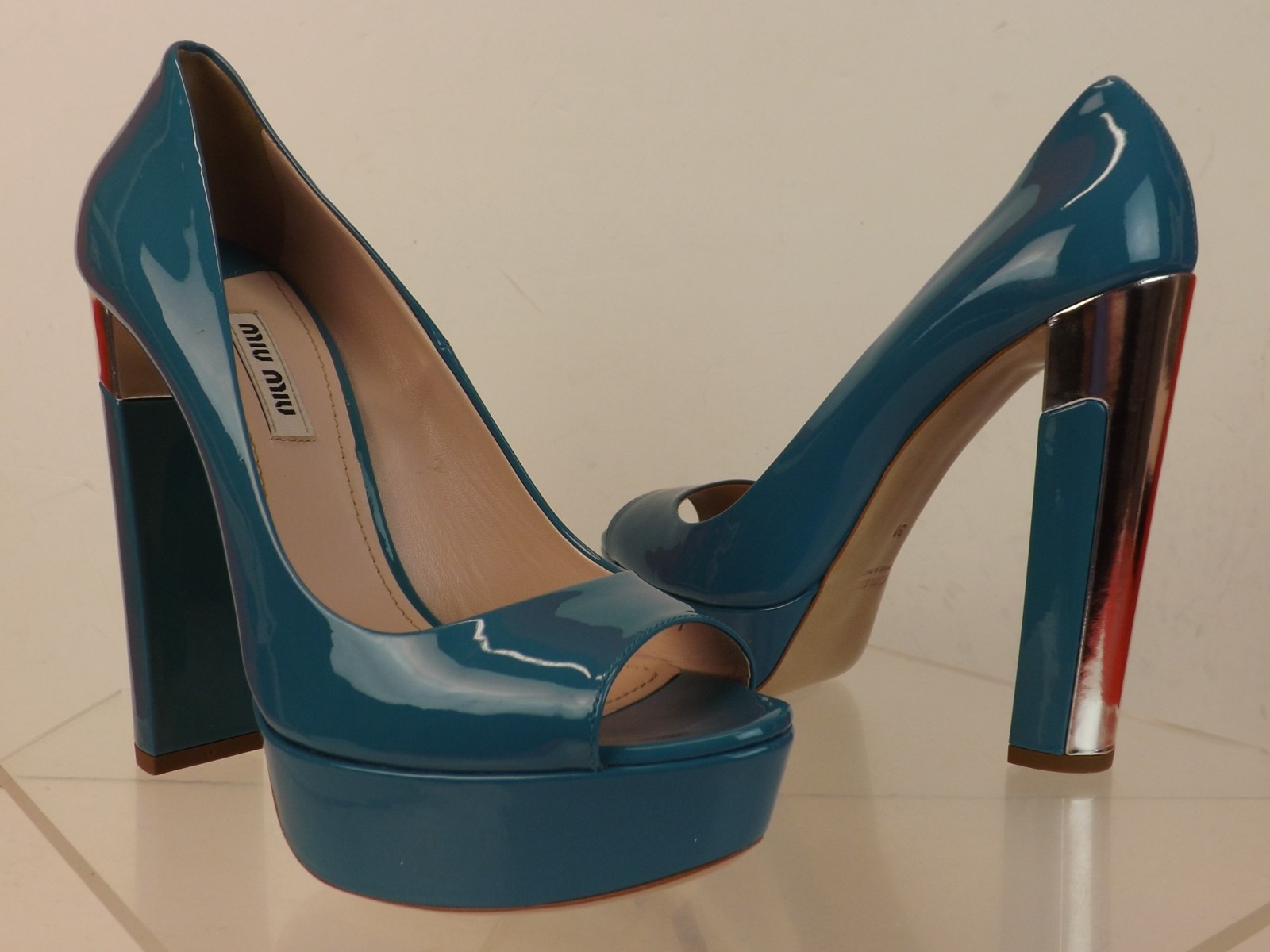 Nuevo En Caja Miu Miu Prada Turquesa patente Lth Peep Salón Toe Tacón De Salón Peep Con Plataforma De Plata 39 bc0397 Nuevo En Caja Miu Miu Prada Turquesa patente Lth Peep Salón Toe Tacón De Salón Peep Con Plataforma De Plata 39 bc0397