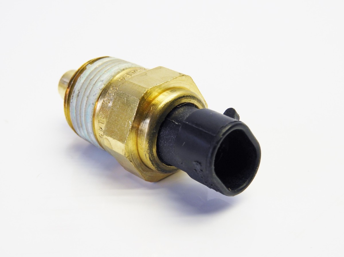 NEW OEM Freightliner 06-23464-000 Coolant Temperature Sensor